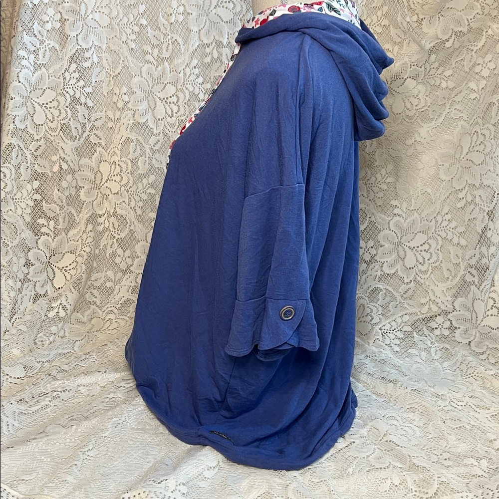 Matilda Jane Blue Hooded Top with Floral Details Women's Size Large - Picture 4 of 8